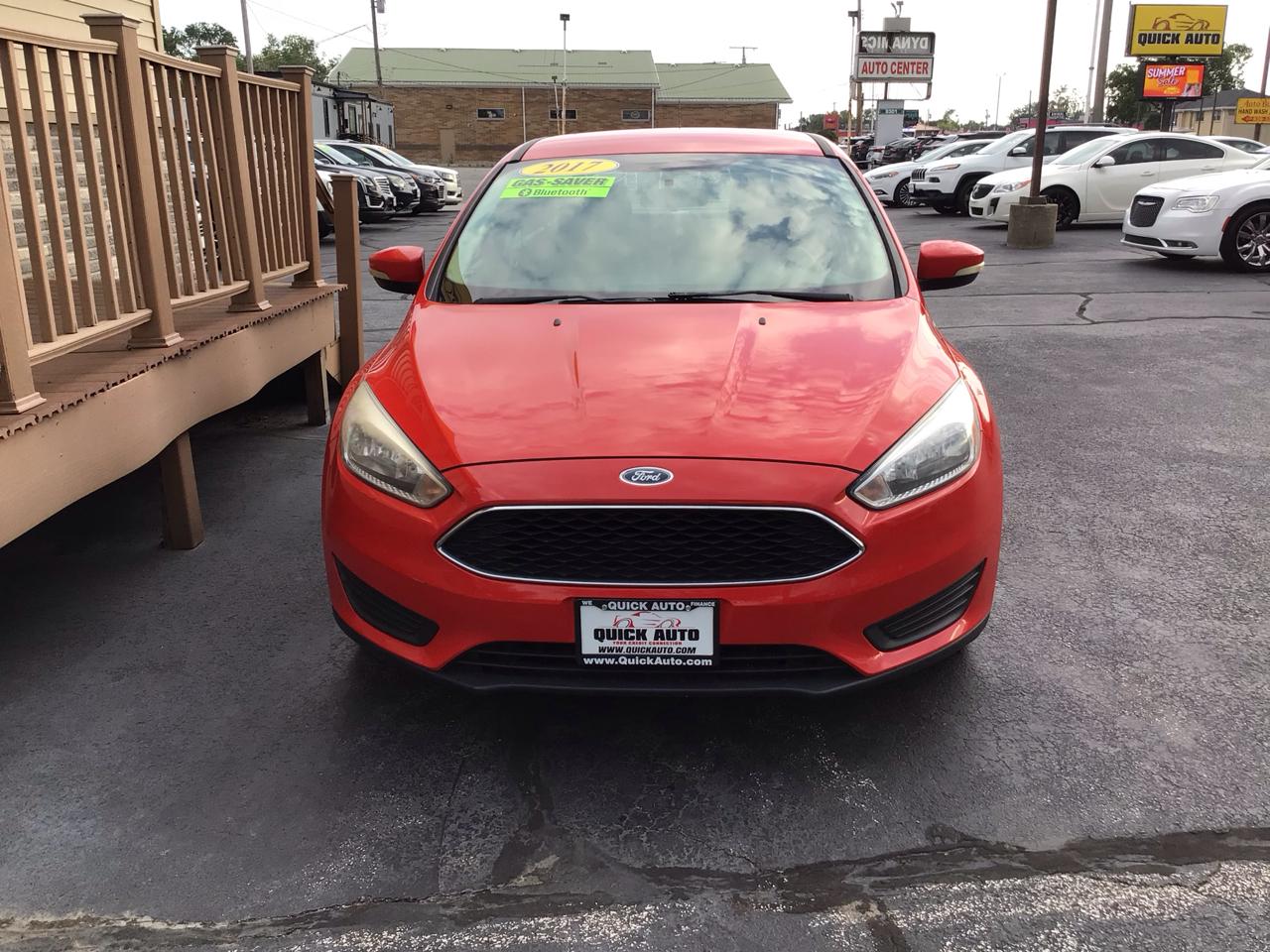Ford Focus SE Sedan 2017
