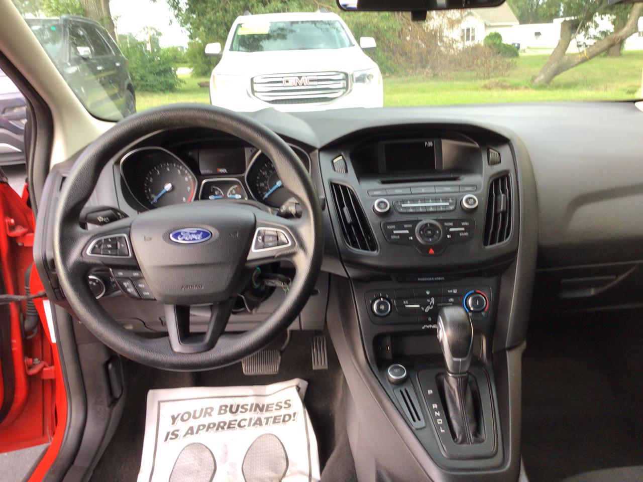Ford Focus SE Sedan 2017