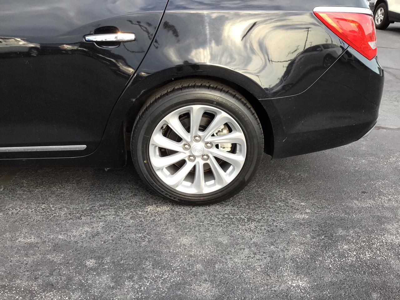 Buick LaCrosse 4dr Sdn Premium I FWD 2016