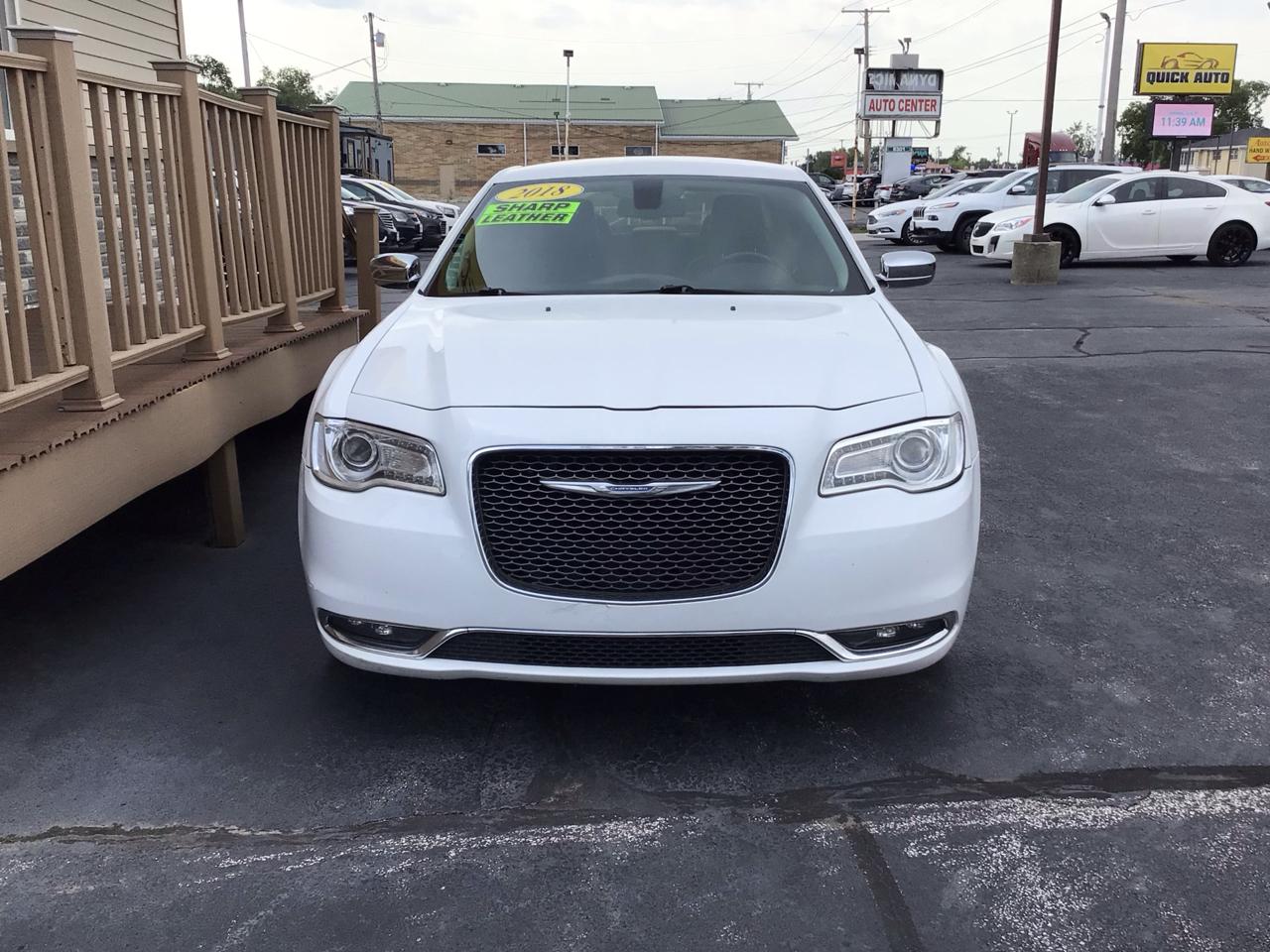 Chrysler 300 Limited RWD 2018