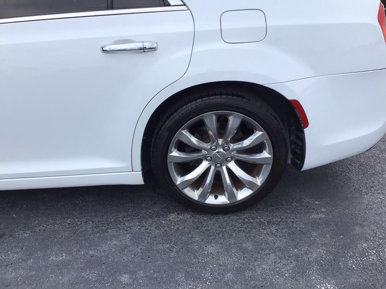 Chrysler 300 Limited RWD 2018