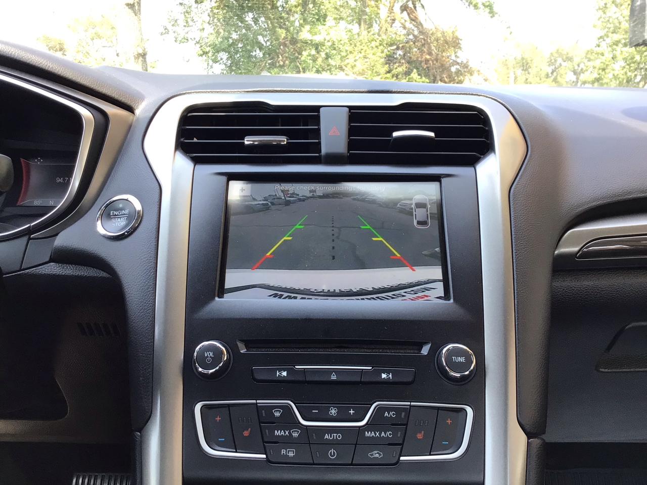 Ford Fusion SE FWD 2017