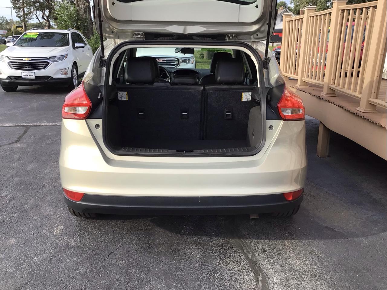 Ford Focus 5dr HB SE 2015