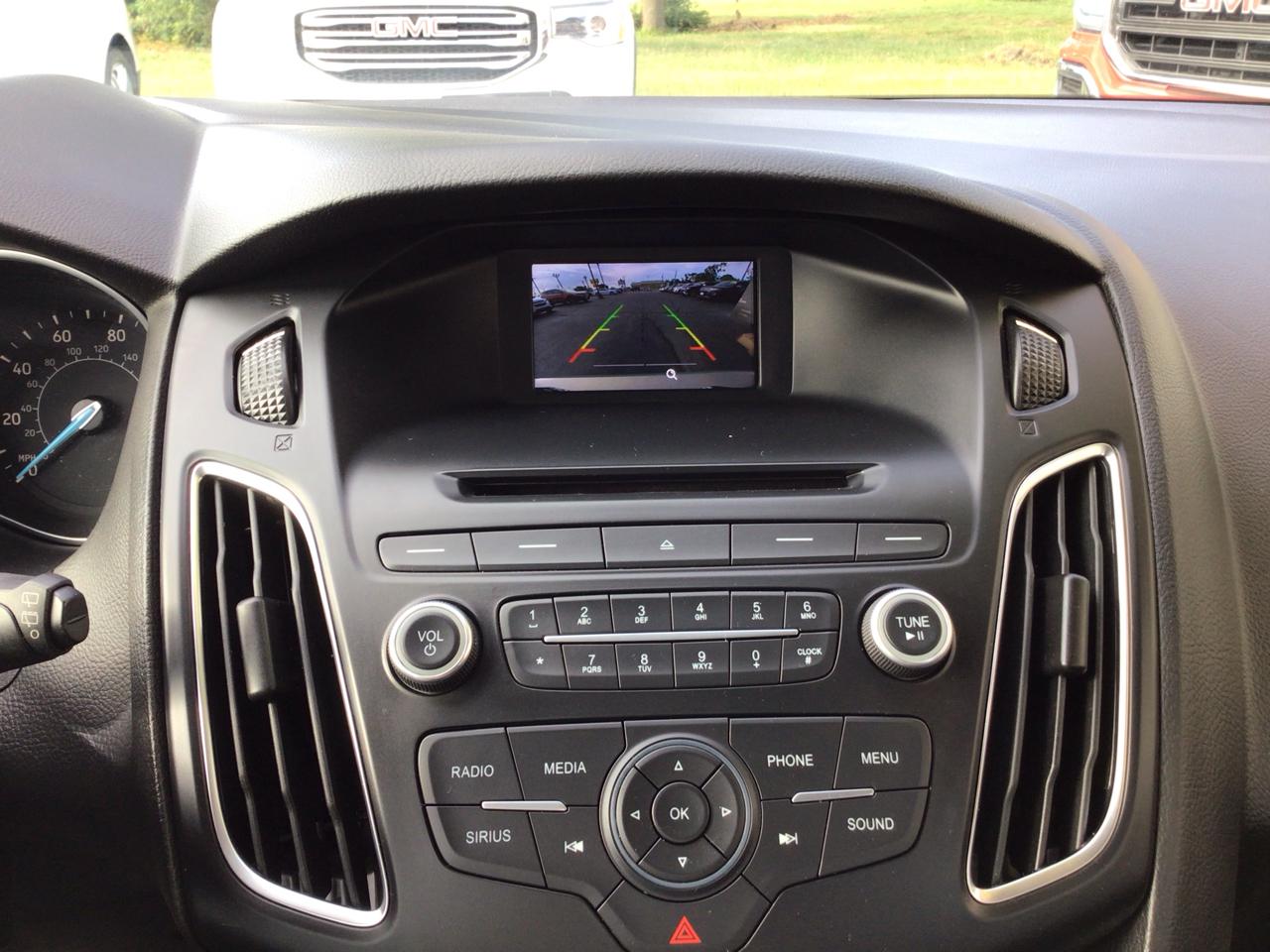 Ford Focus 5dr HB SE 2015