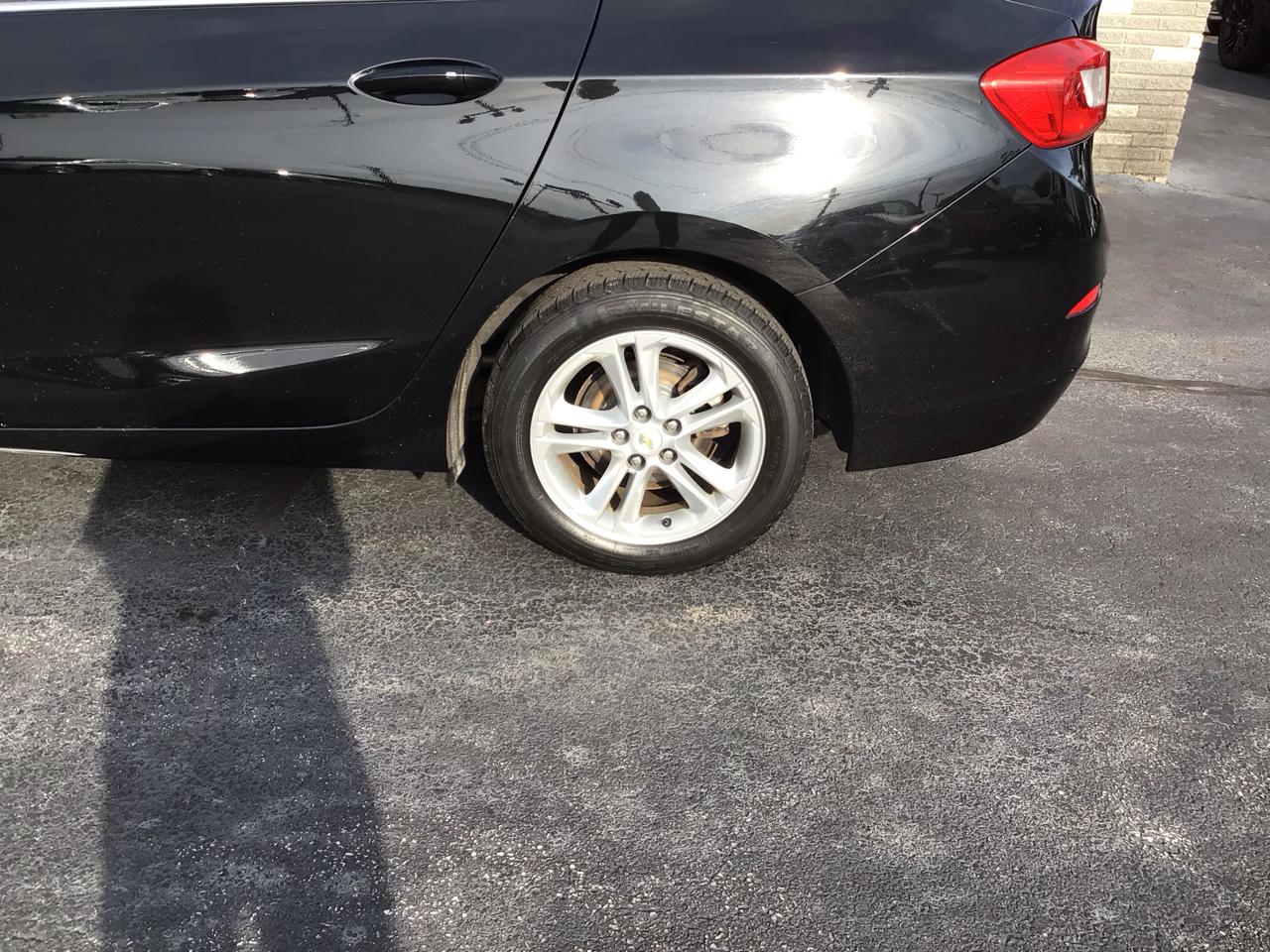 Chevrolet Cruze 4dr Sdn 1.4L LT w/1SD 2017