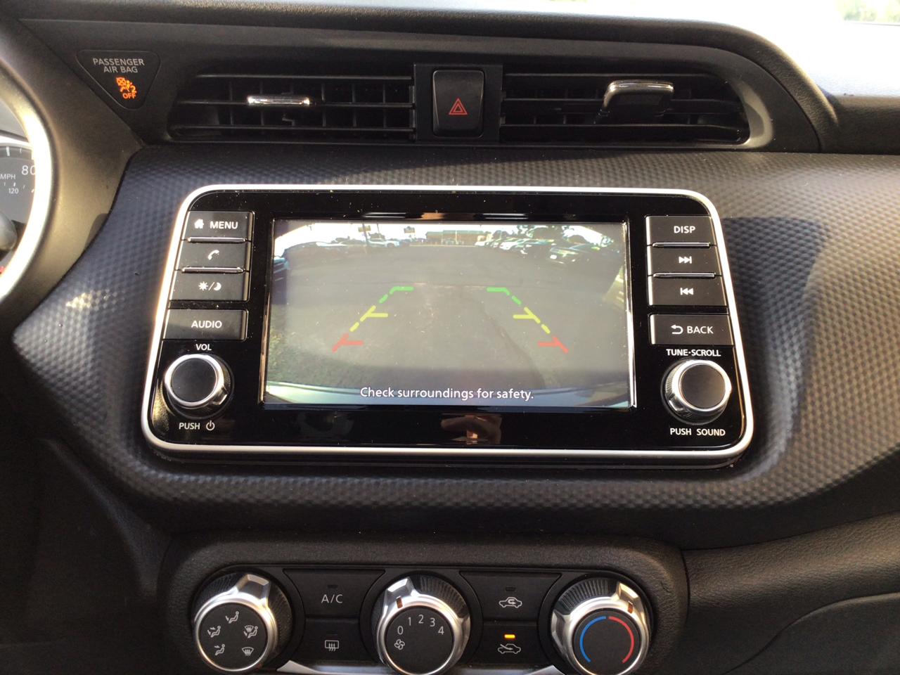 Nissan Kicks S FWD 2022