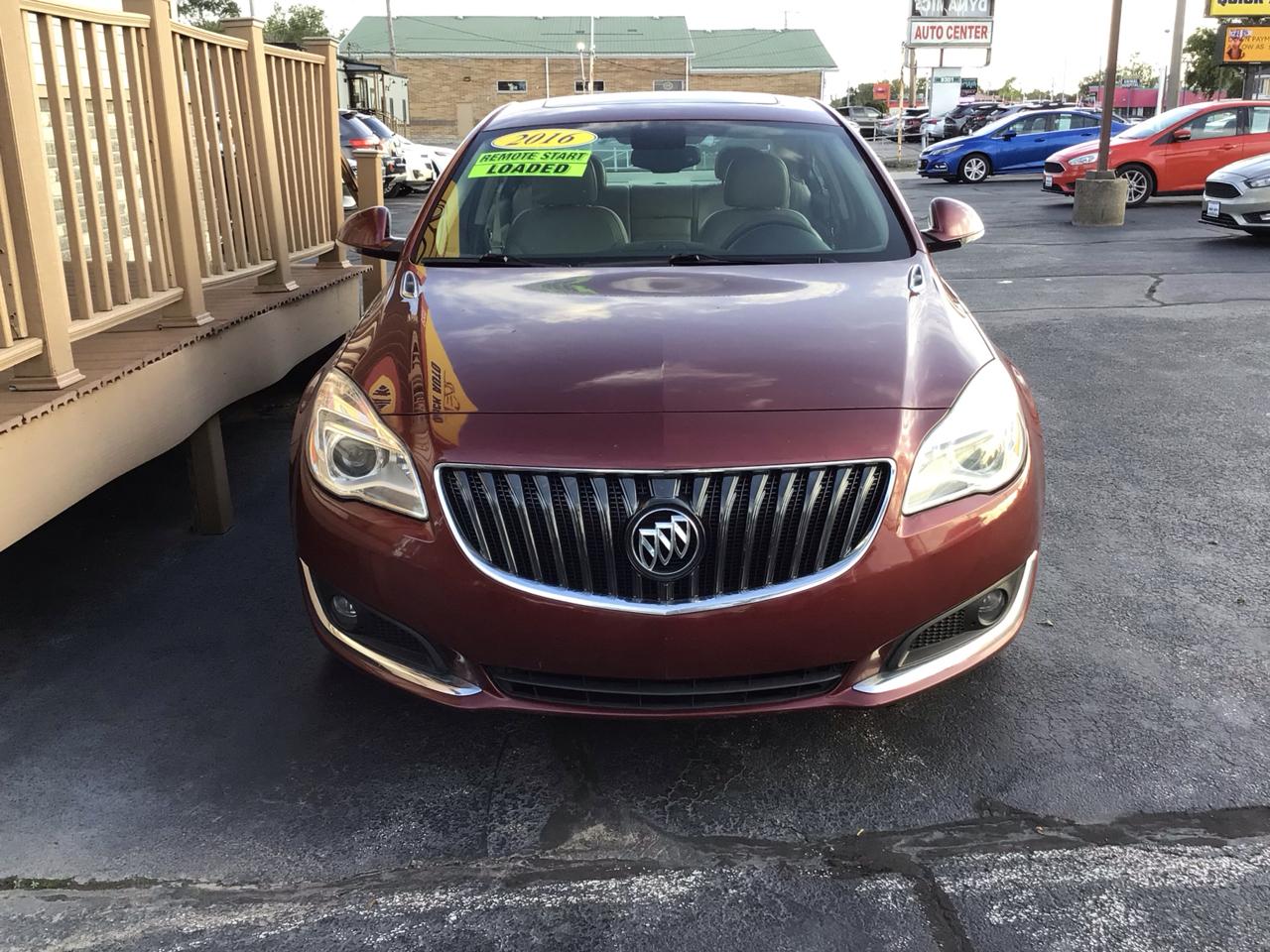 Buick Regal 4dr Sdn Premium II FWD 2016