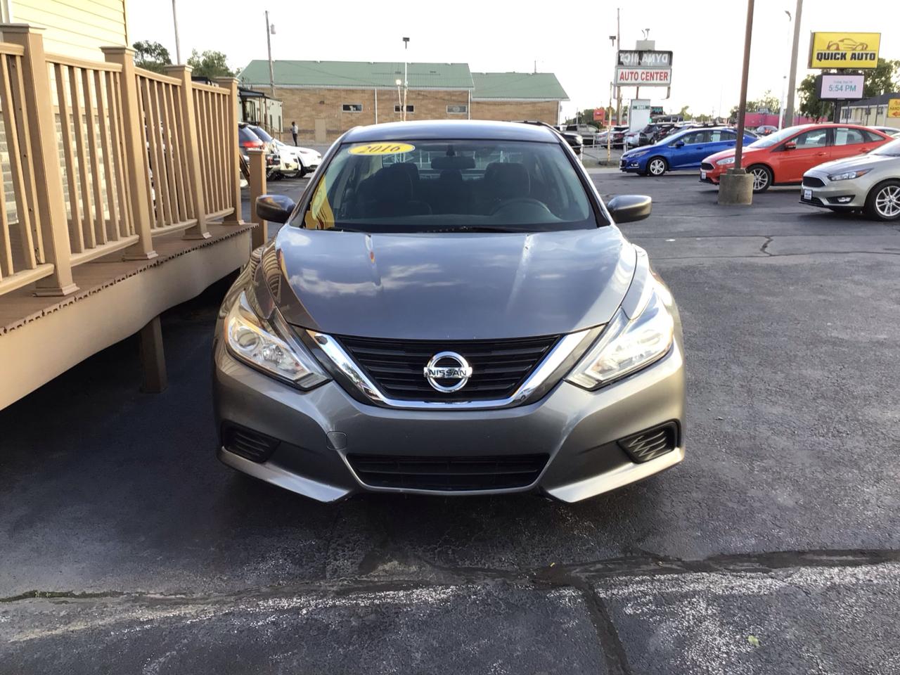 Nissan Altima 4dr Sdn I4 2.5 S 2016