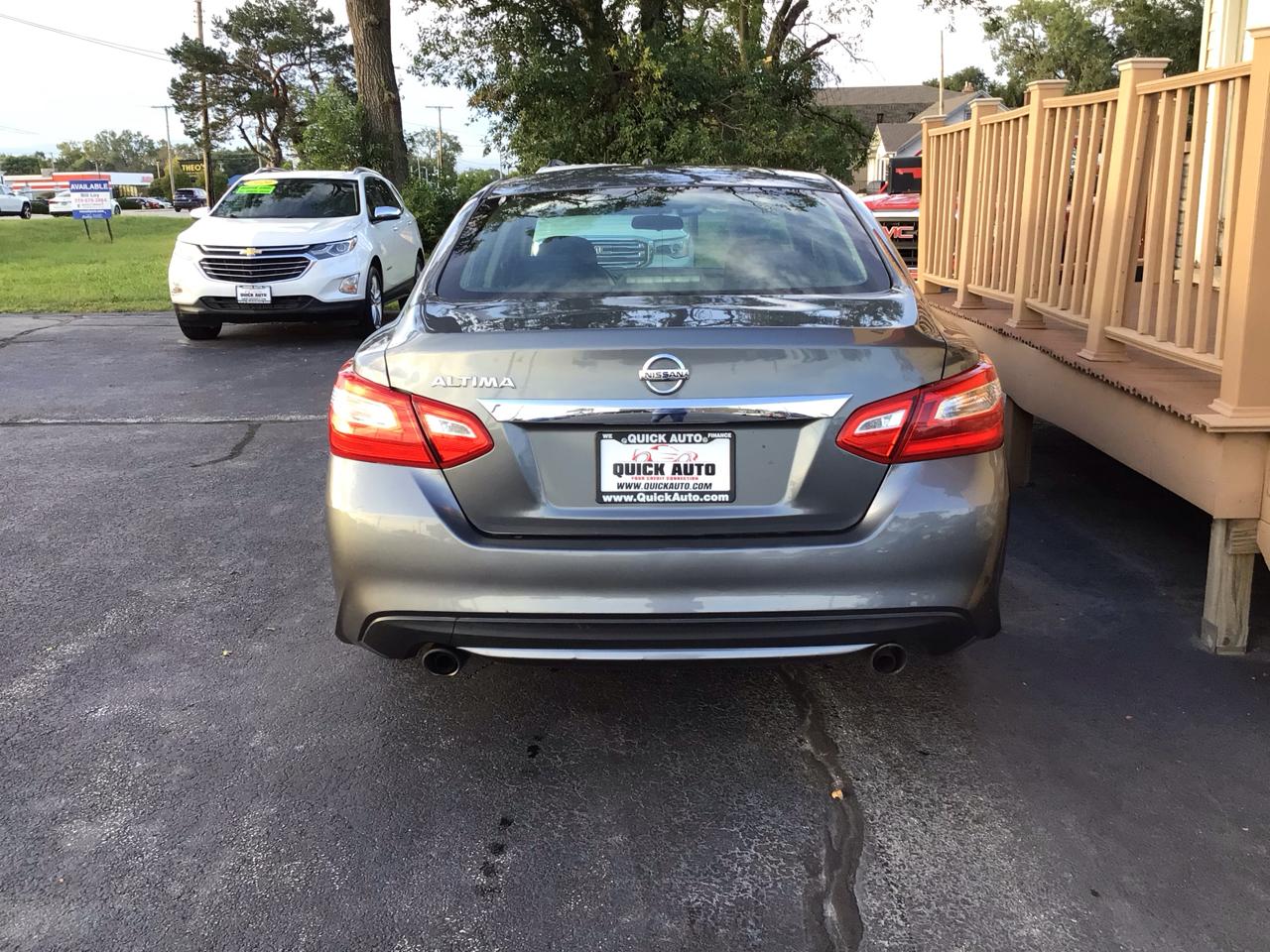 Nissan Altima 4dr Sdn I4 2.5 S 2016