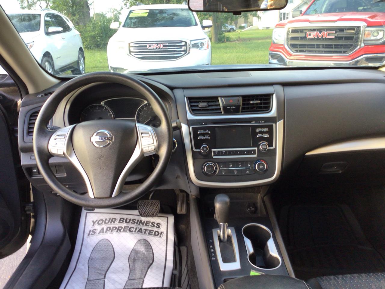 Nissan Altima 4dr Sdn I4 2.5 S 2016