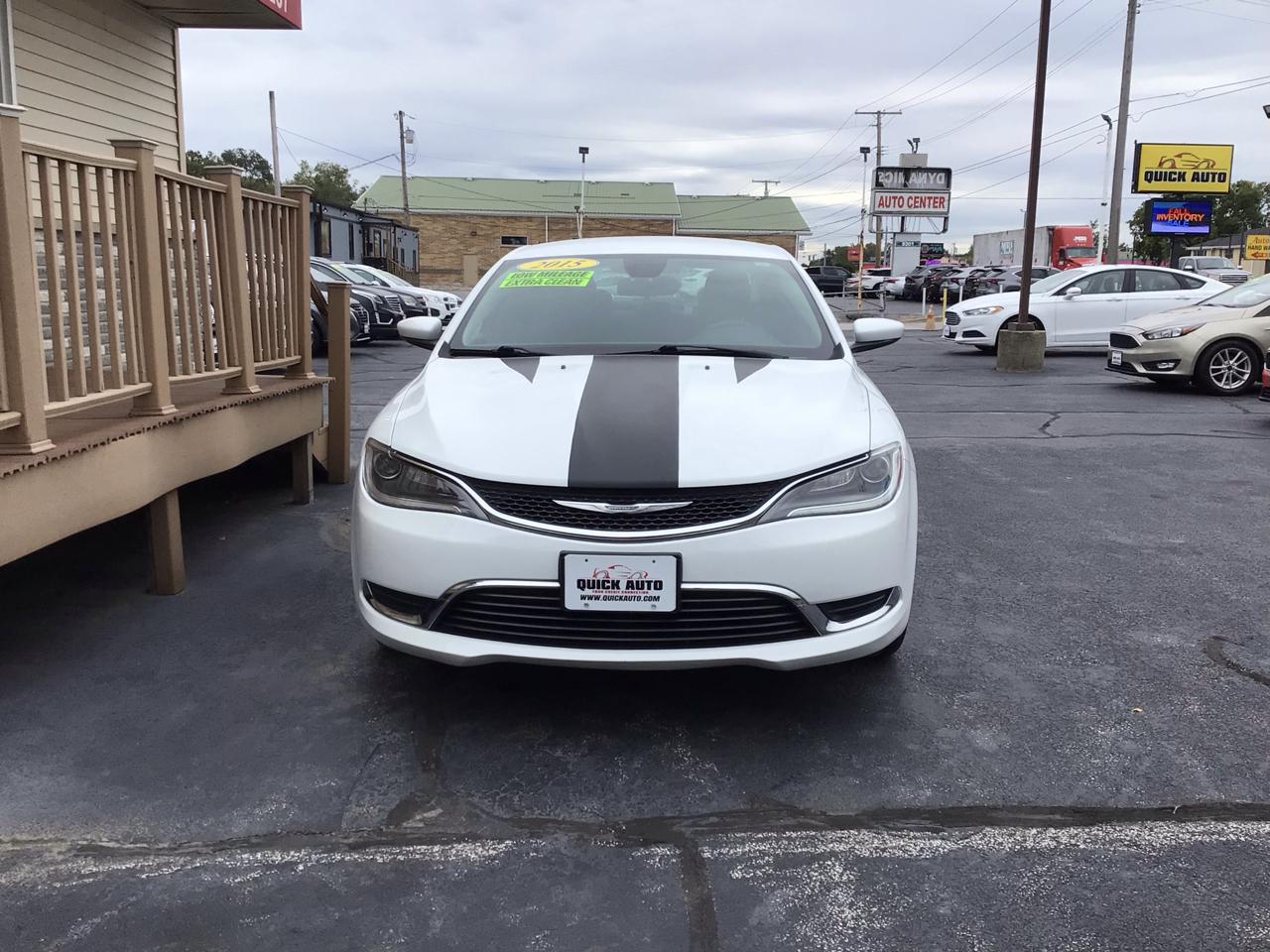 Chrysler 200 4dr Sdn Limited FWD 2015