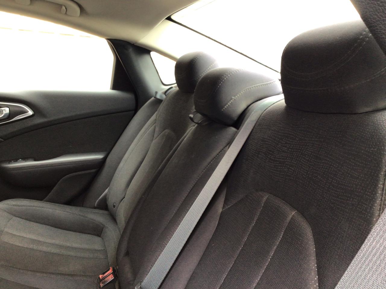 Chrysler 200 4dr Sdn Limited FWD 2015