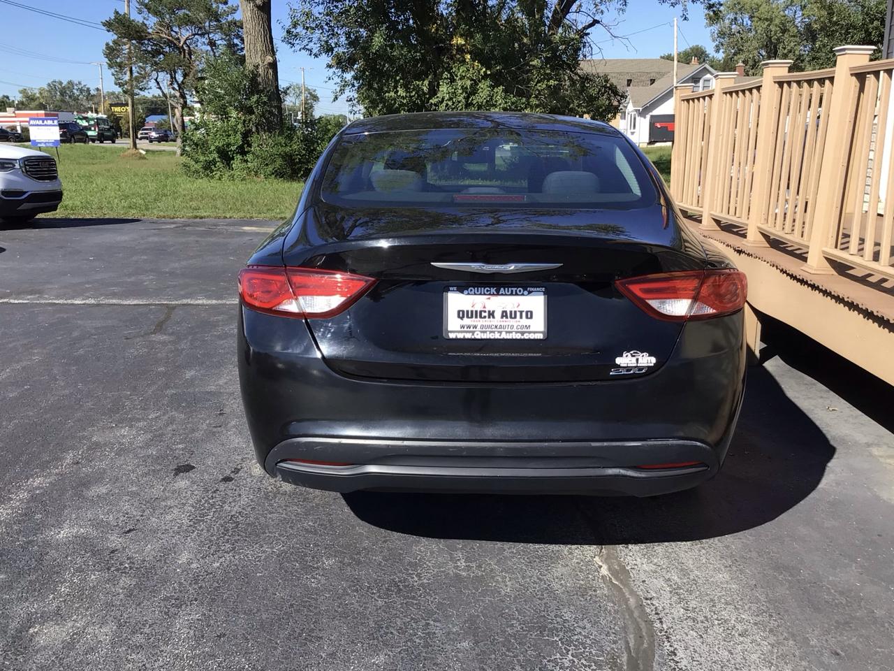 Chrysler 200 Touring FWD 2017