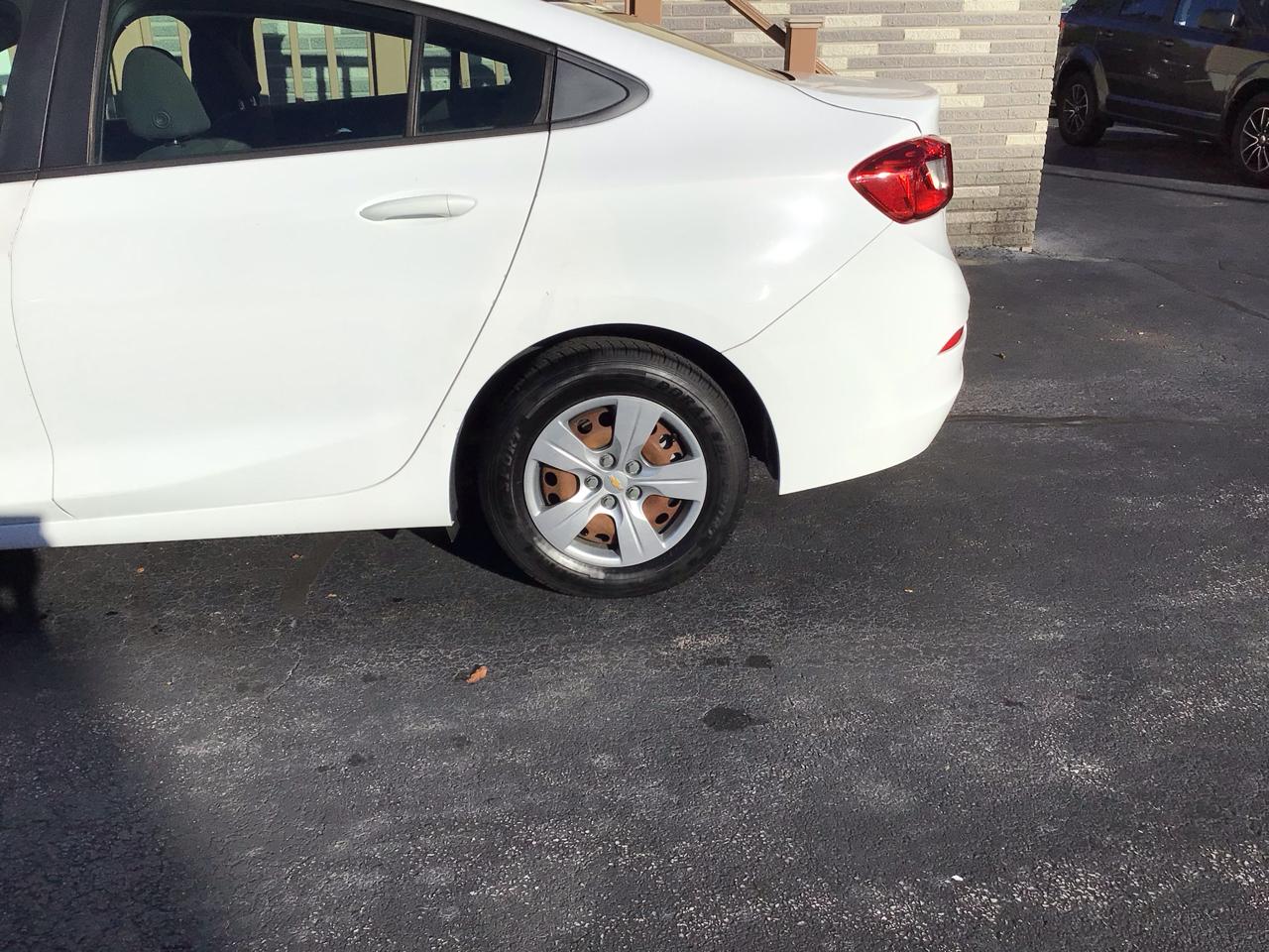 Chevrolet Cruze 4dr Sdn 1.4L LS w/1SB 2018