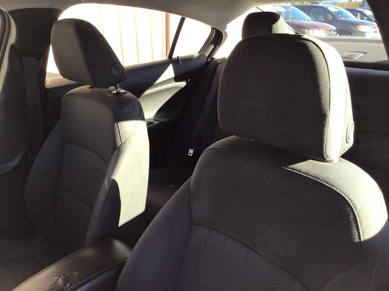 Chevrolet Cruze 4dr Sdn 1.4L LS w/1SB 2018