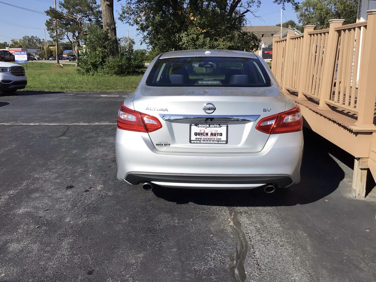 Nissan Altima 2.5 SV Sedan 2017