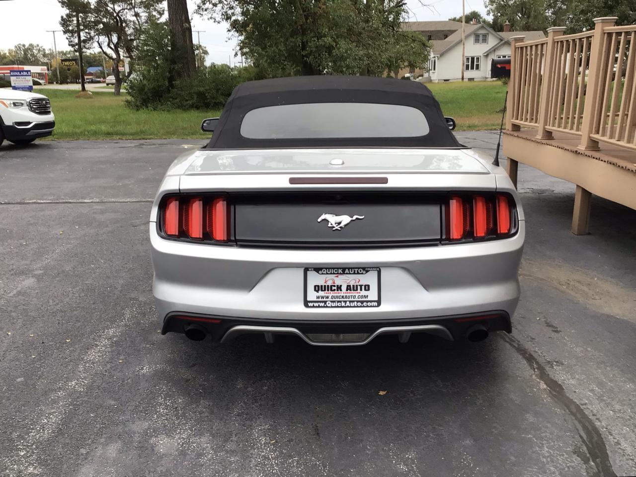 Ford Mustang EcoBoost Premium Convertible 2017