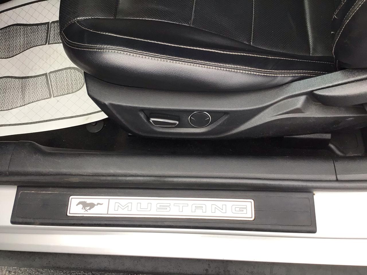 Ford Mustang EcoBoost Premium Convertible 2017