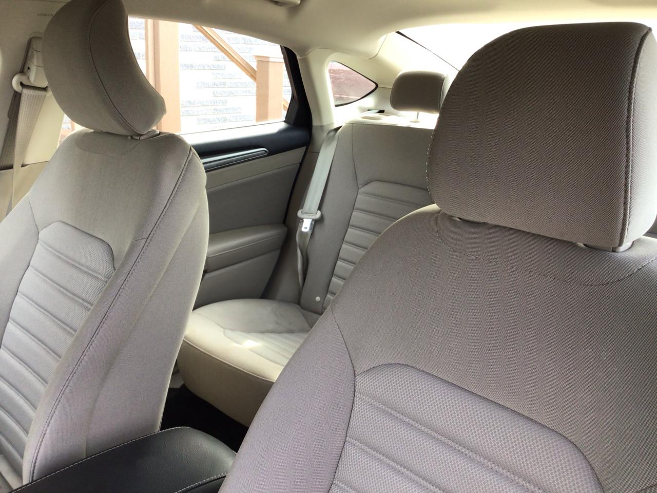 Ford Fusion SE FWD 2017