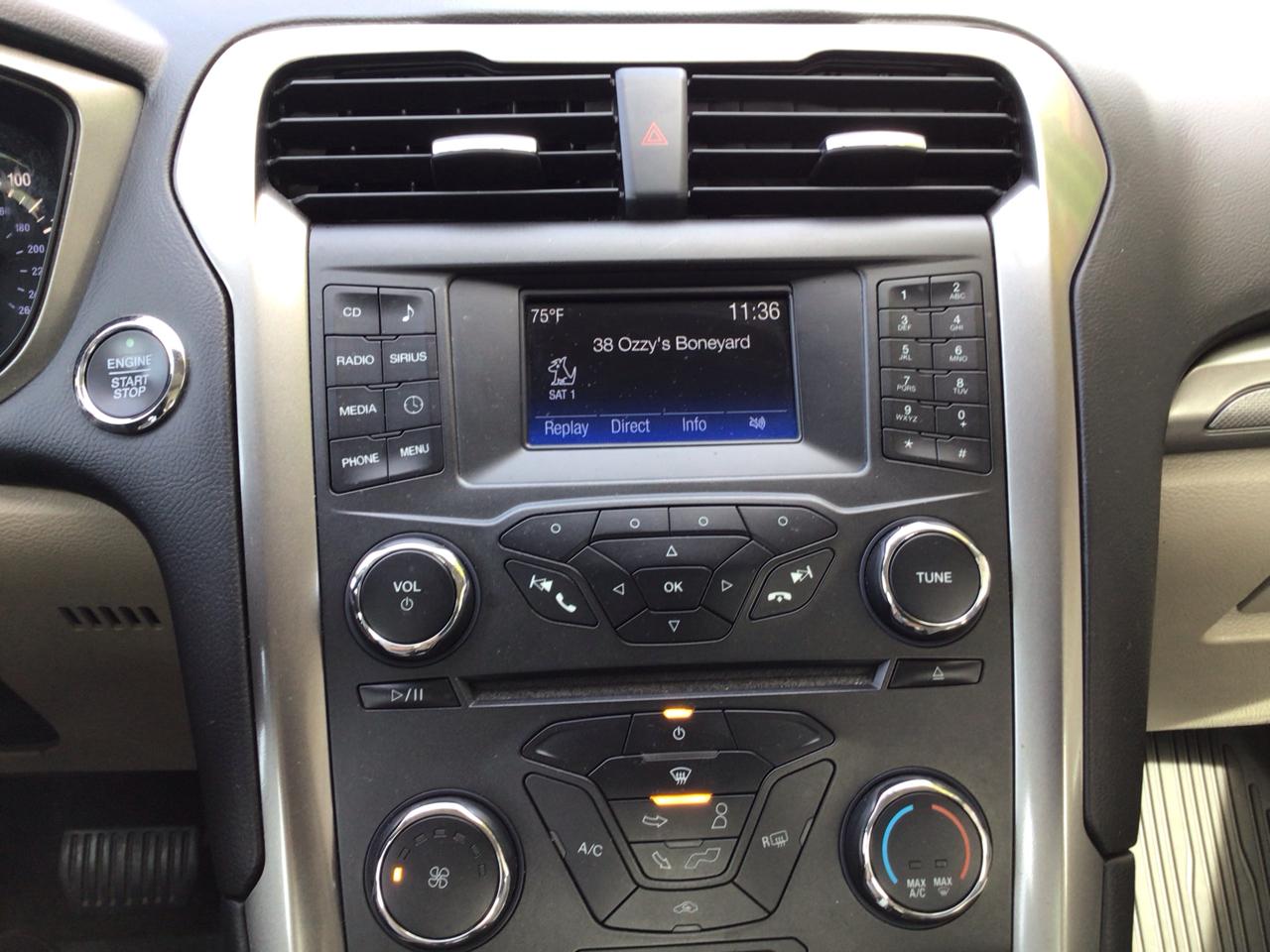 Ford Fusion SE FWD 2017