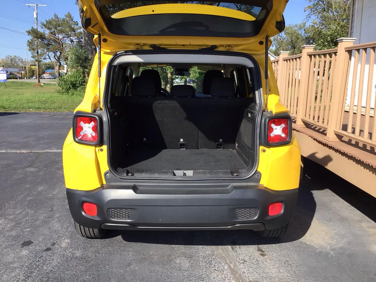 Jeep Renegade 4WD 4dr Latitude 2015
