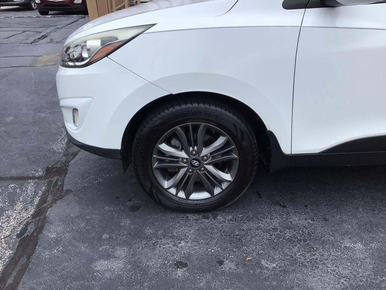 Hyundai Tucson AWD 4dr SE 2014