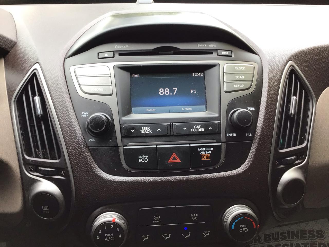 Hyundai Tucson AWD 4dr SE 2014