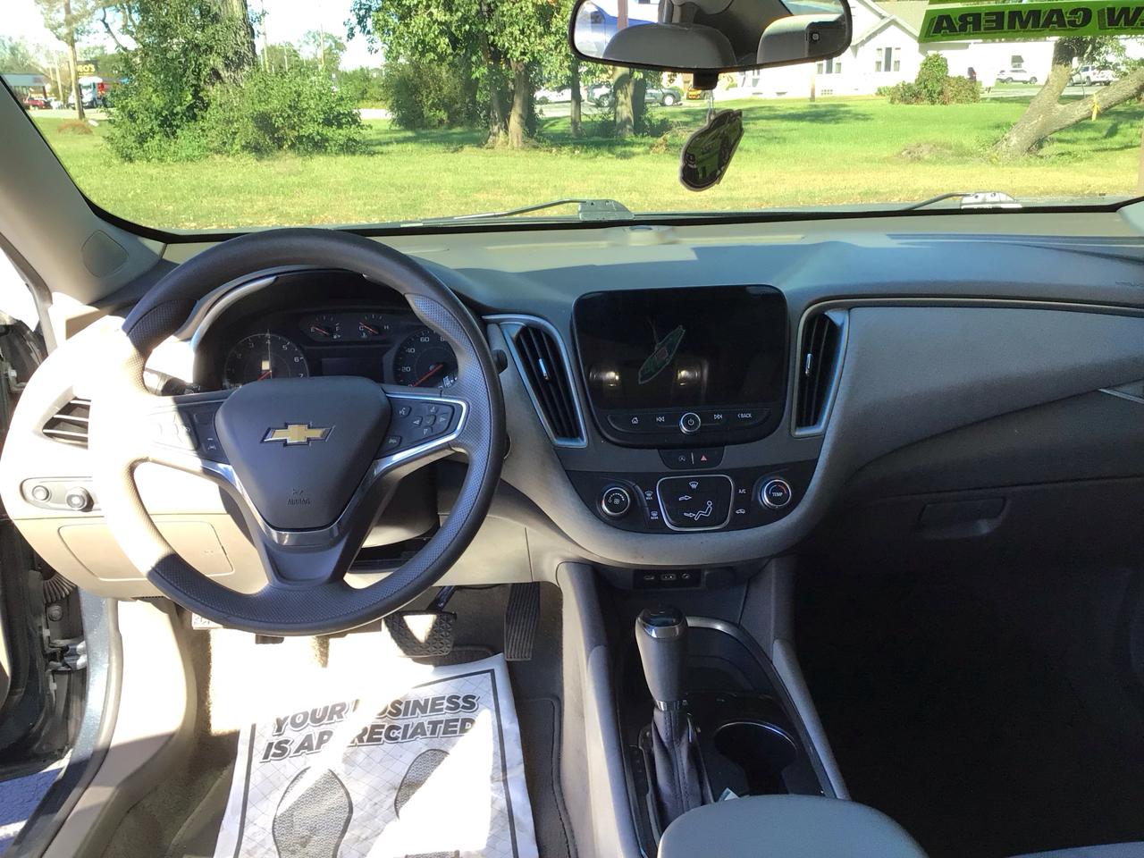 Chevrolet Malibu 4dr Sdn LS w/1FL 2020