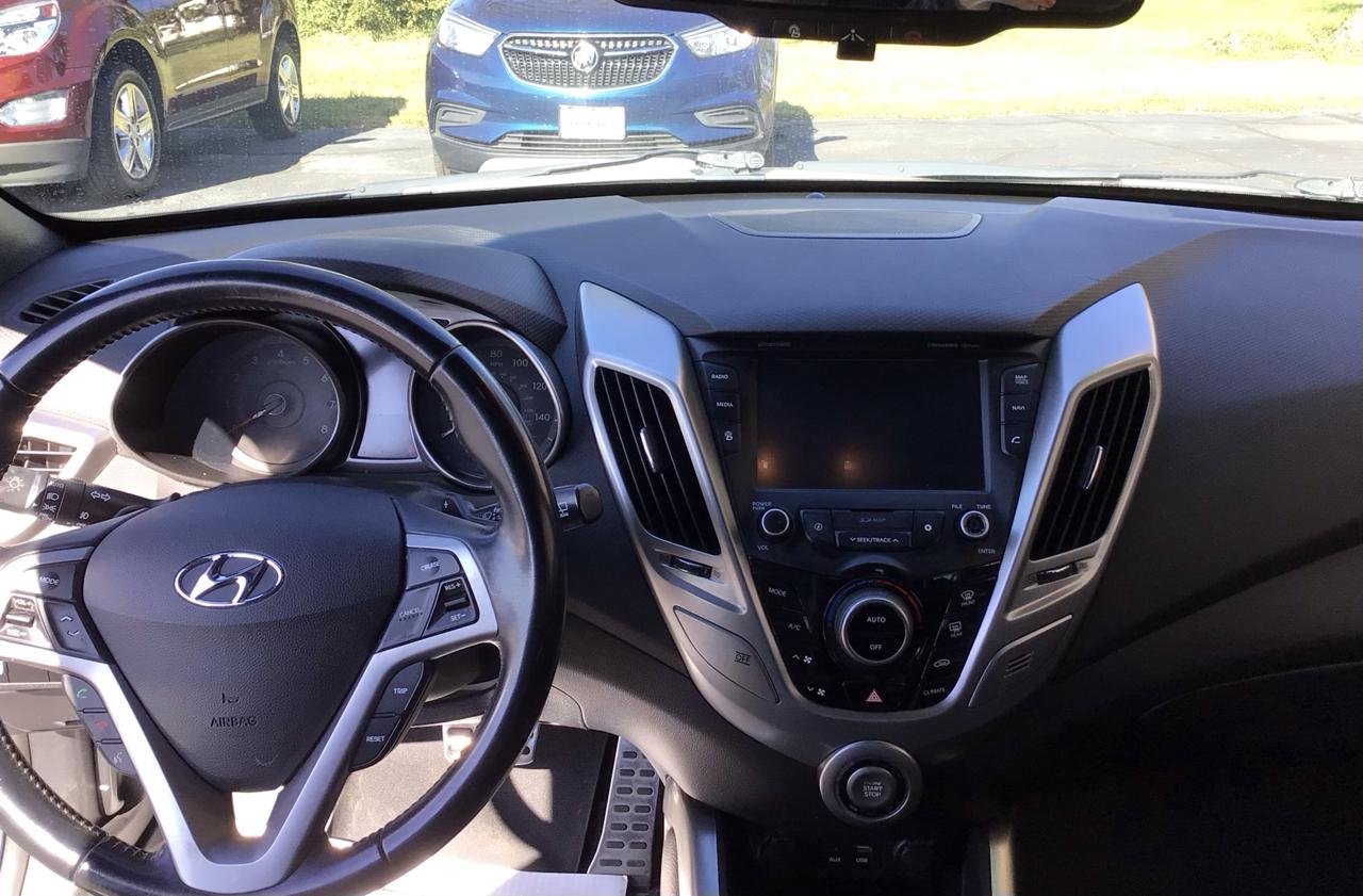 Hyundai Veloster 3dr Cpe Auto 2016