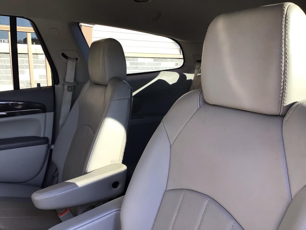 Buick Enclave AWD 4dr Premium 2017