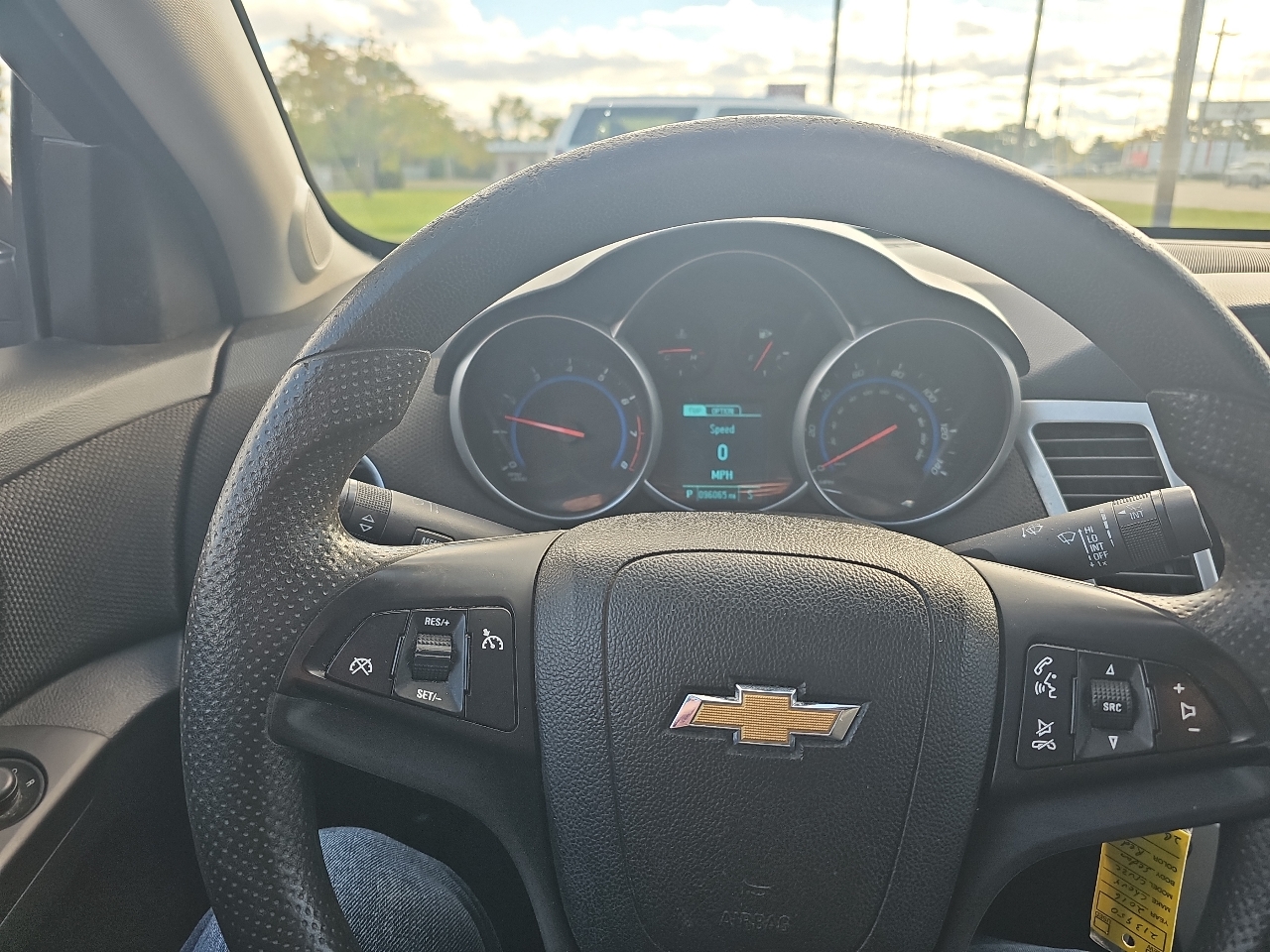 Chevrolet Cruze Limited 4dr Sdn Auto LT w/1LT 2016 Chevrolet Cruze Limited 4dr Sdn Auto LT w/1LT 2016