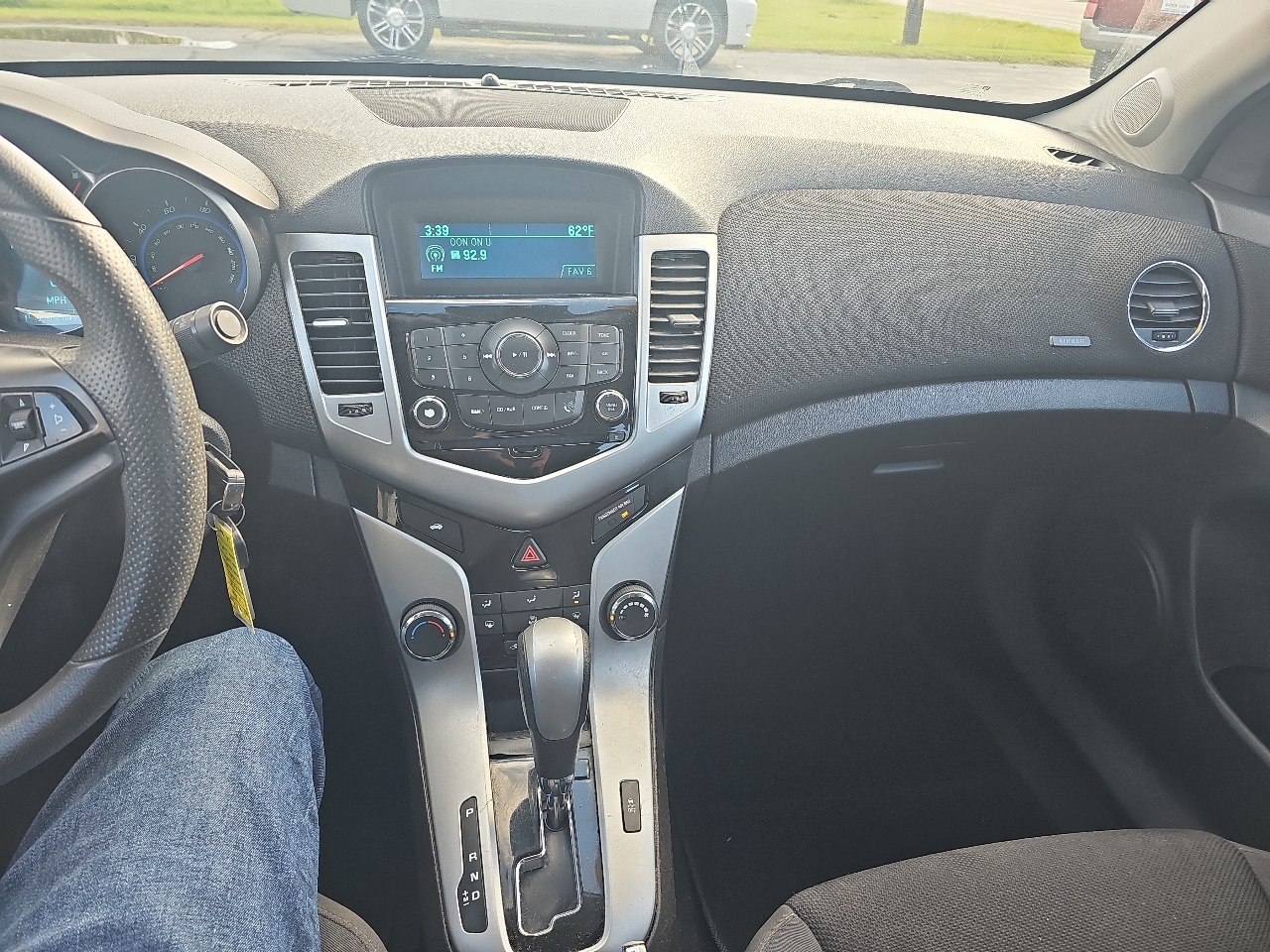 Chevrolet Cruze Limited 4dr Sdn Auto LT w/1LT 2016 Chevrolet Cruze Limited 4dr Sdn Auto LT w/1LT 2016