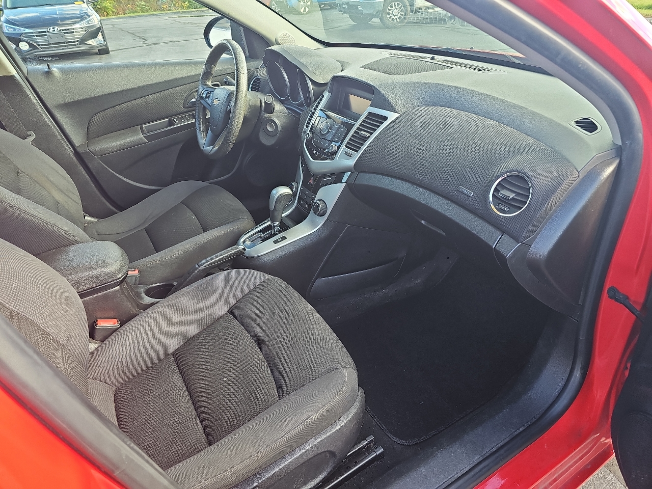 Chevrolet Cruze Limited 4dr Sdn Auto LT w/1LT 2016 Chevrolet Cruze Limited 4dr Sdn Auto LT w/1LT 2016