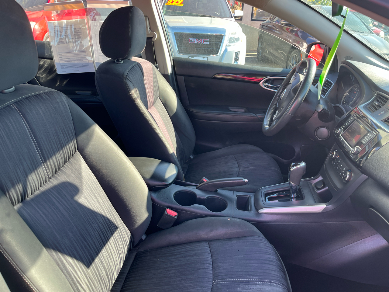 Nissan Sentra SV CVT 2017 Nissan Sentra SV CVT 2017