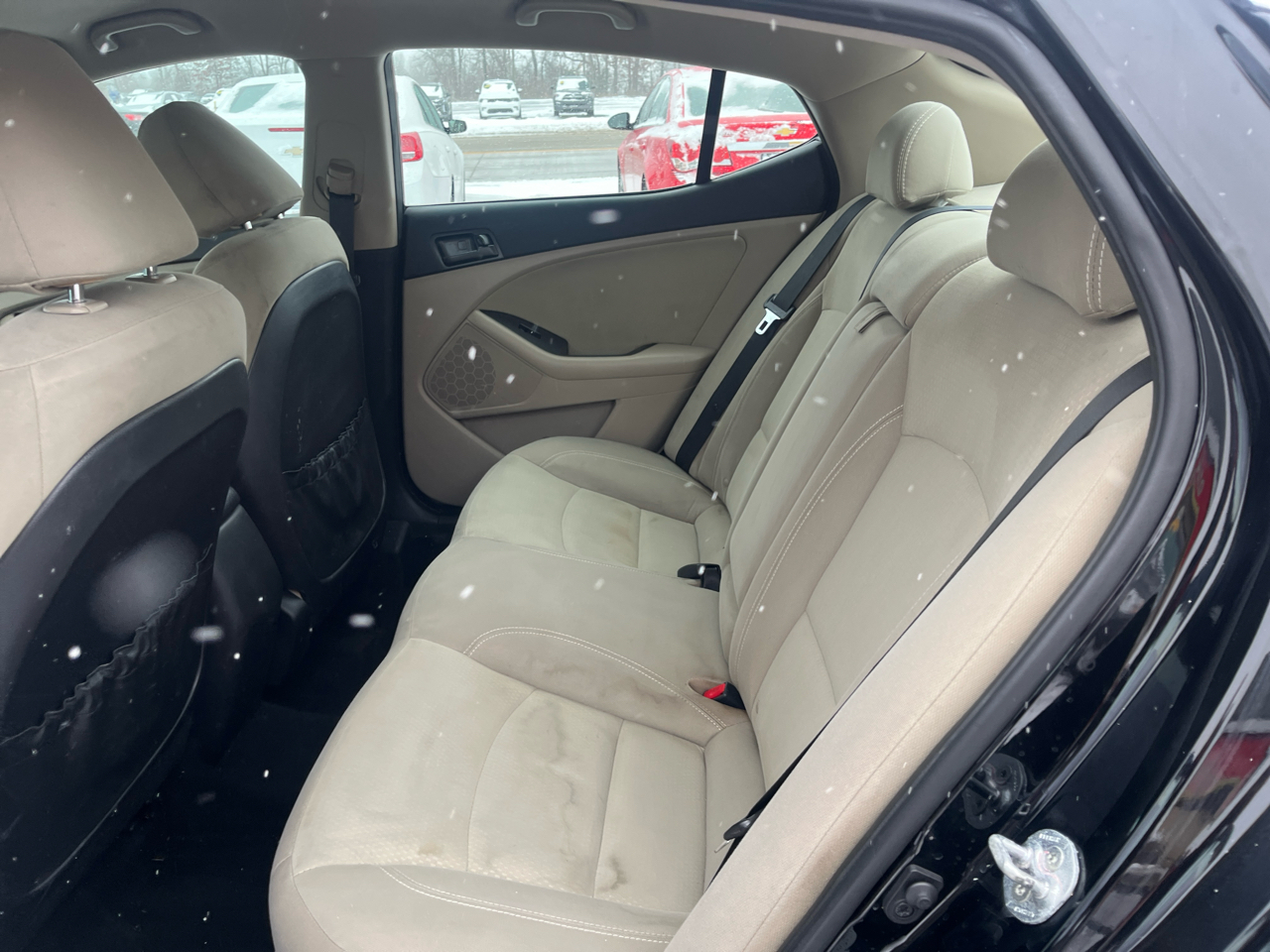 Kia Optima 4dr Sdn LX 2013