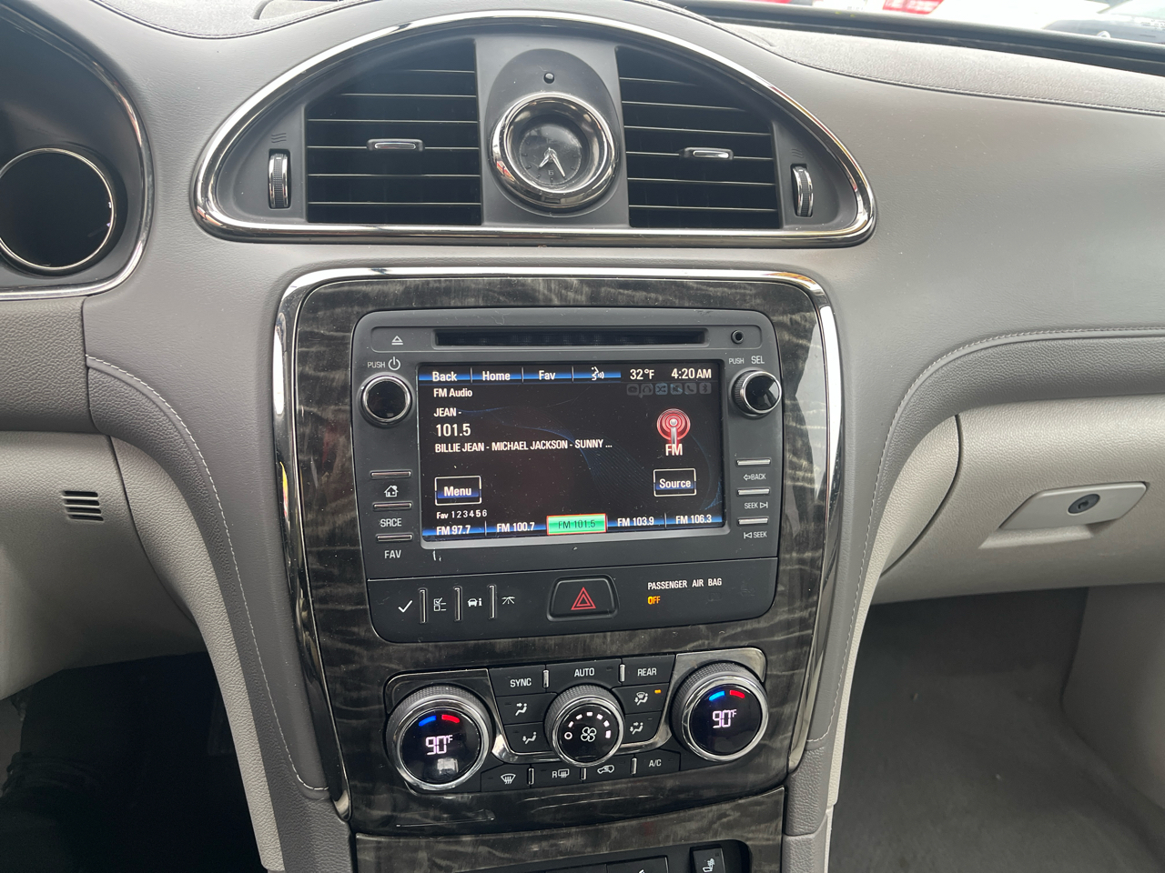 Buick Enclave FWD 4dr Leather 2014