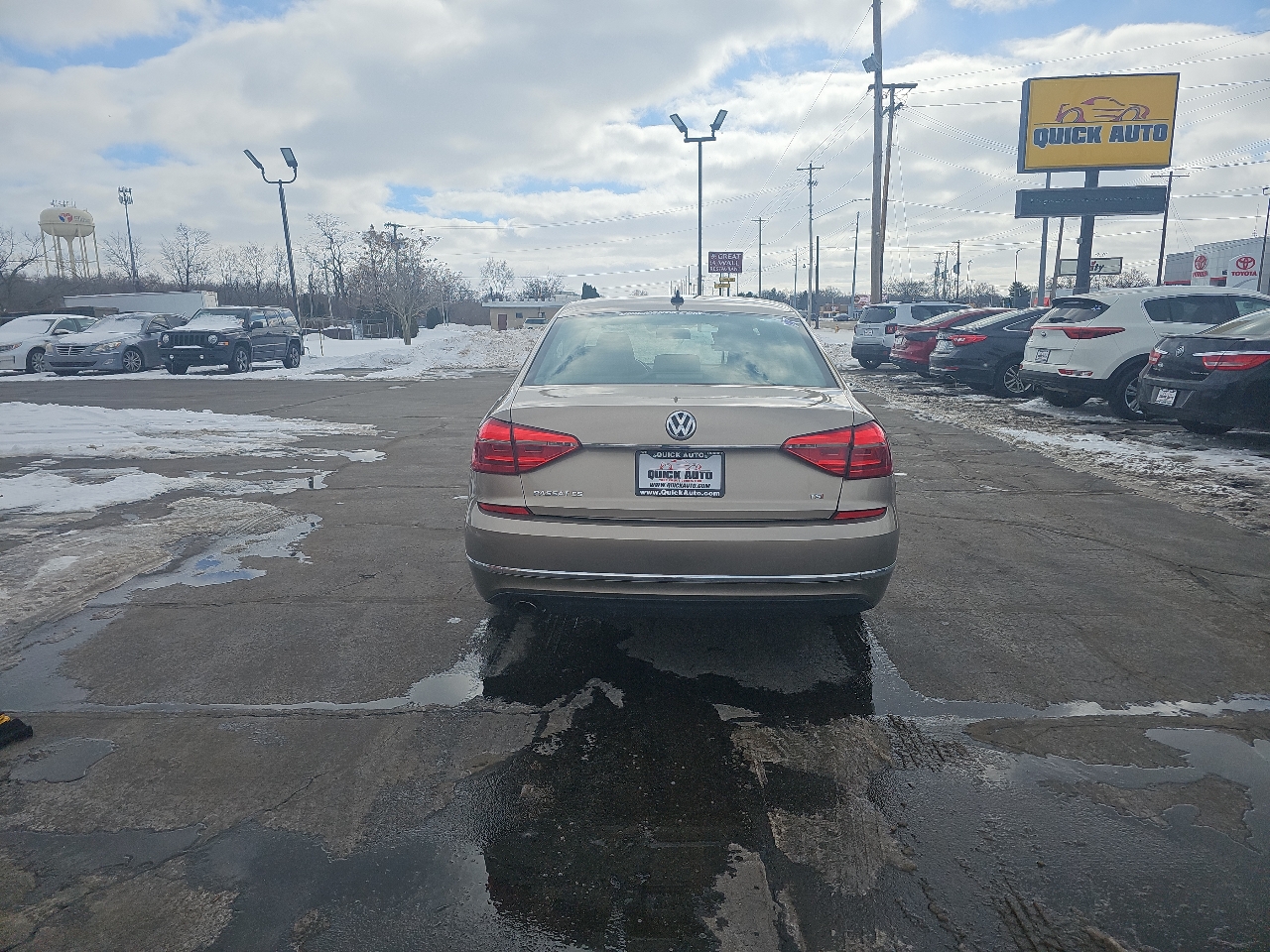 Volkswagen Passat 4dr Sdn 1.8T Auto SE 2016