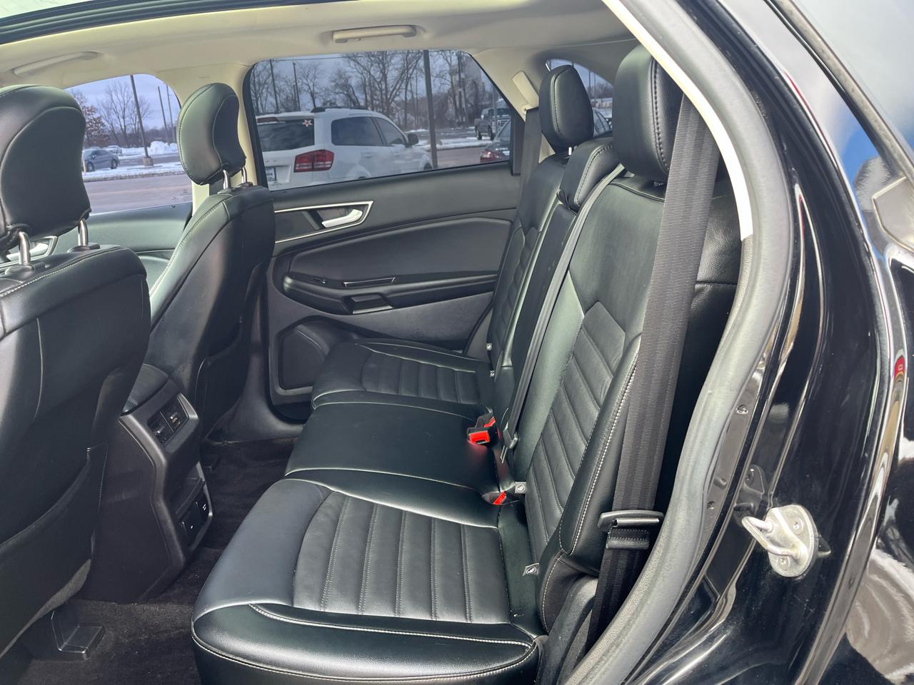 Ford Edge 4dr SEL AWD 2016