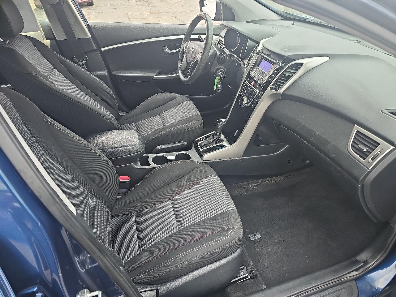 Hyundai Elantra GT 5dr HB Auto 2015