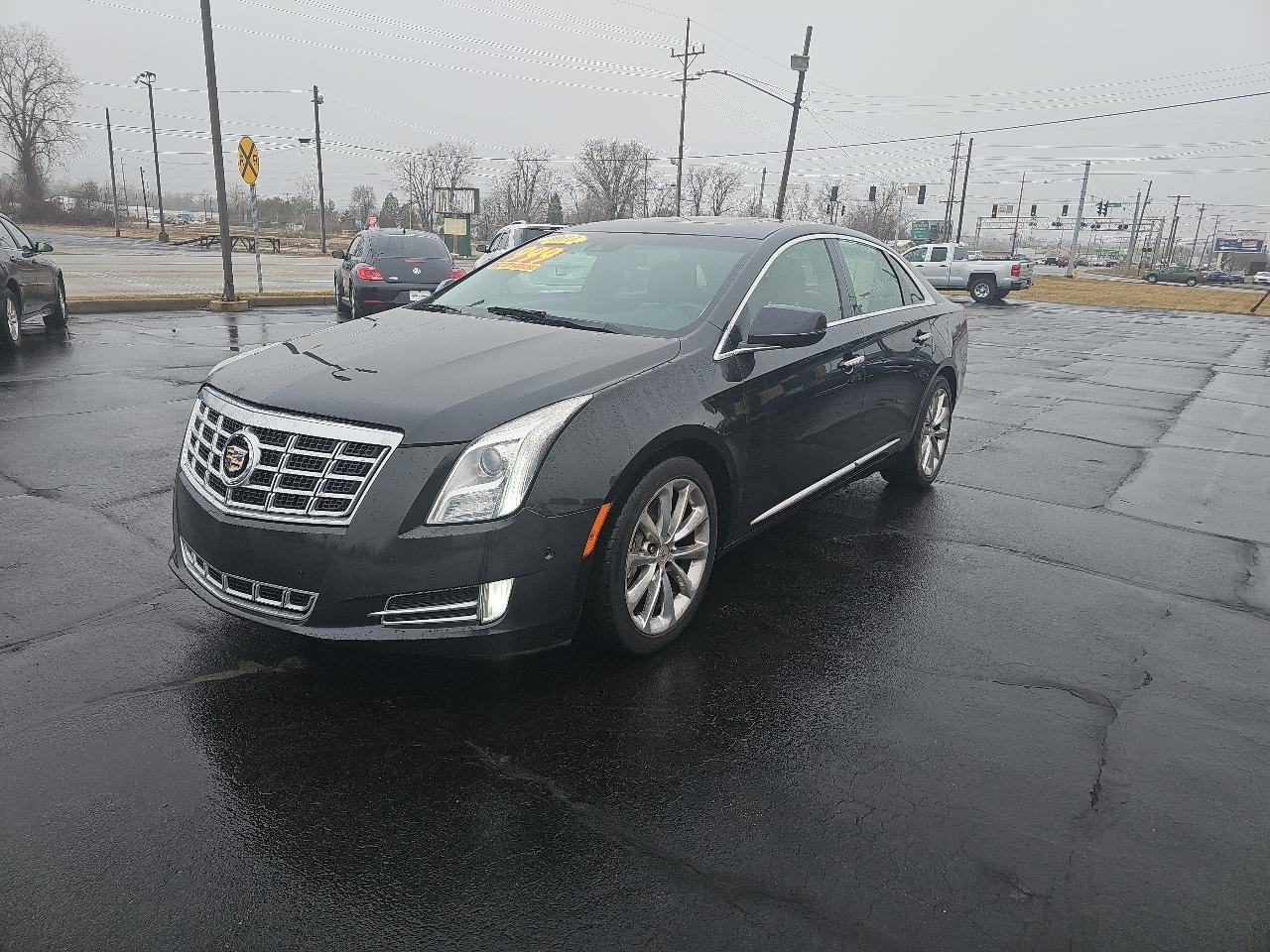 Cadillac XTS 4dr Sdn Luxury FWD 2014