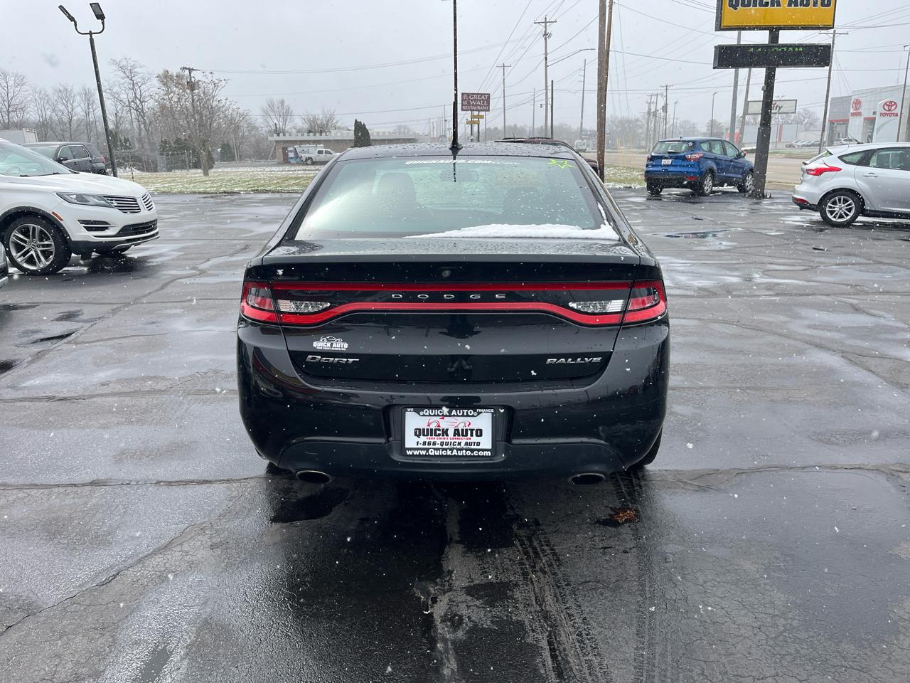 Dodge Dart 4dr Sdn SXT 2015