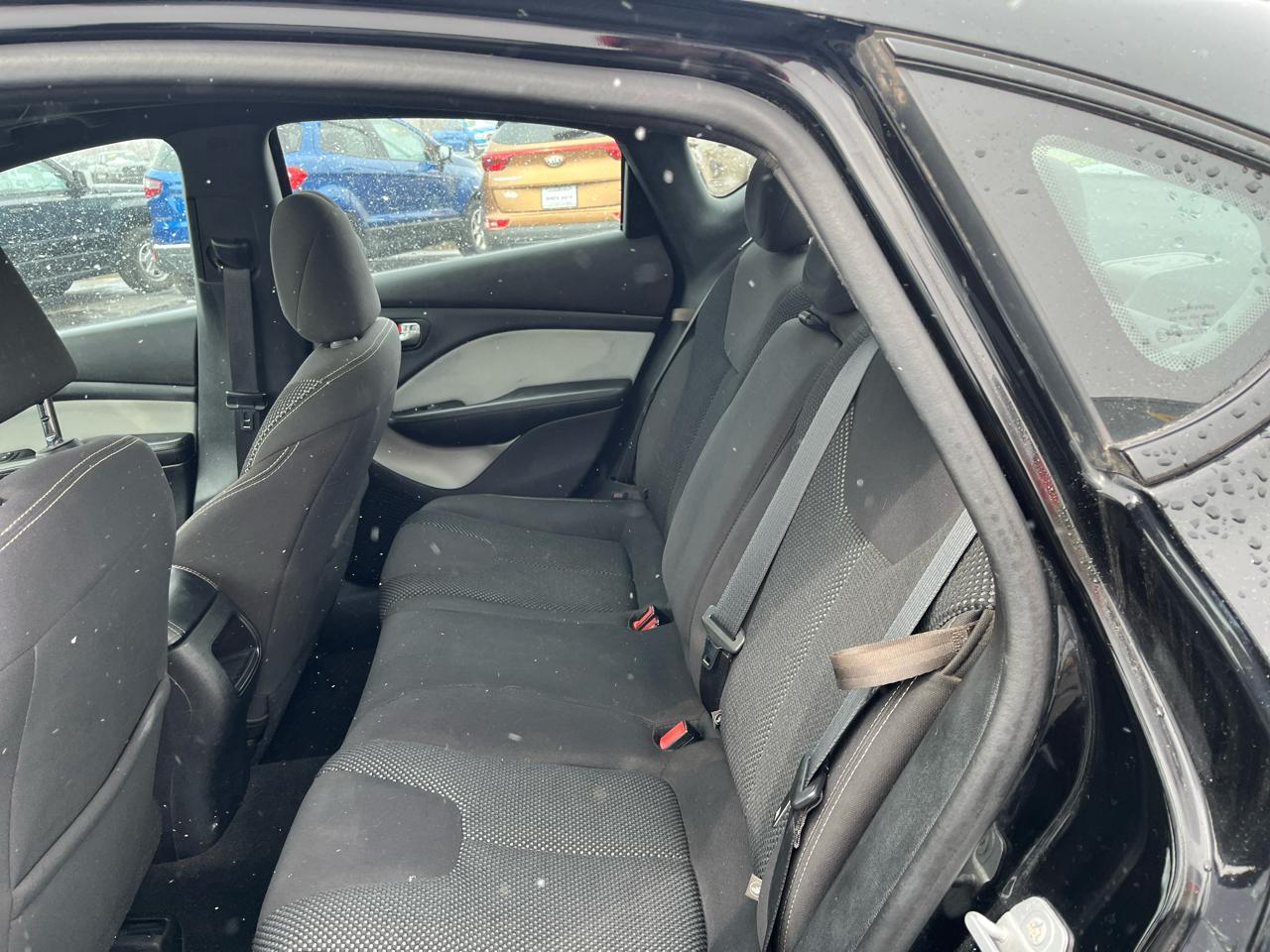 Dodge Dart 4dr Sdn SXT 2015