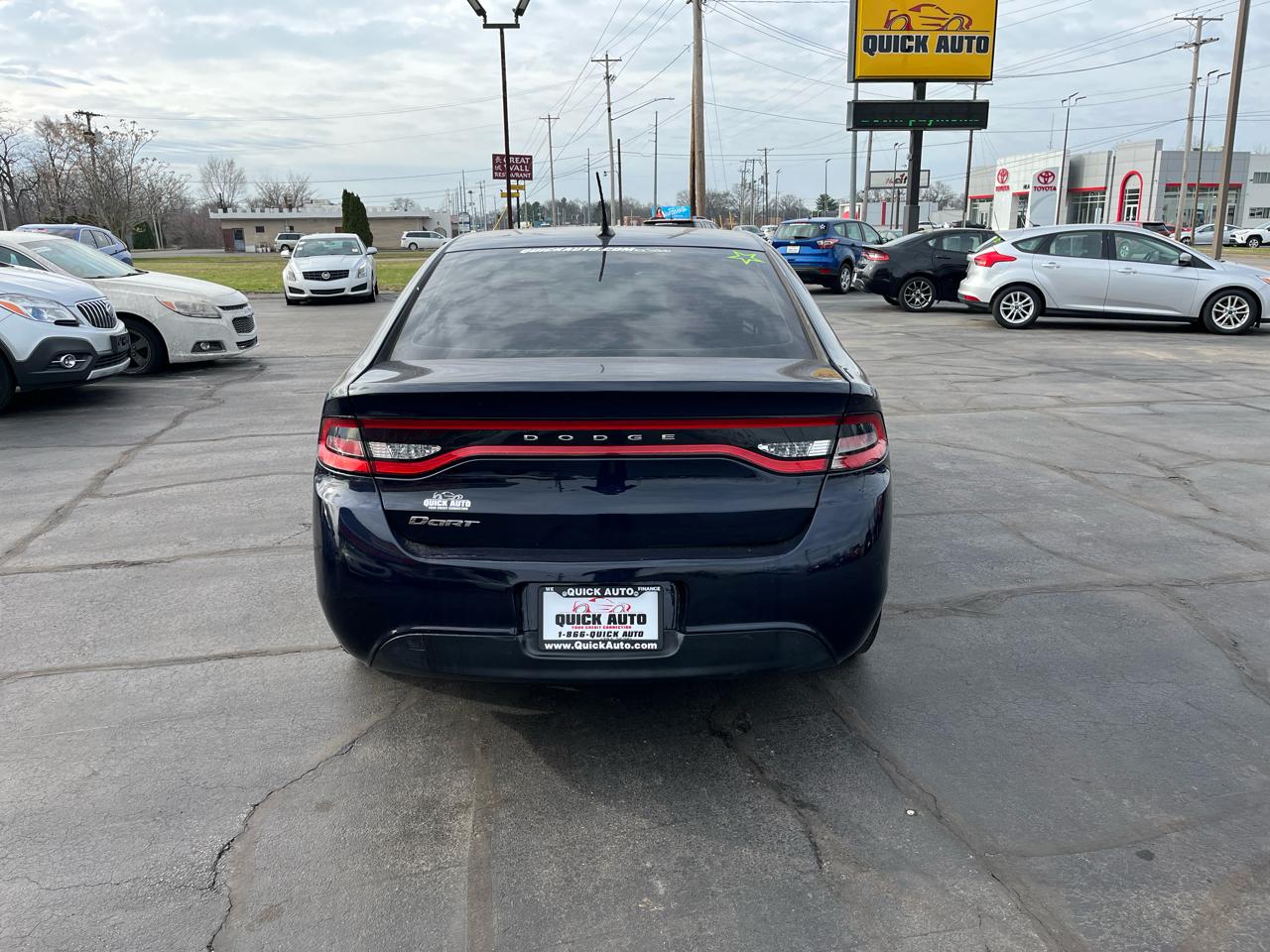 Dodge Dart 4dr Sdn SXT 2015