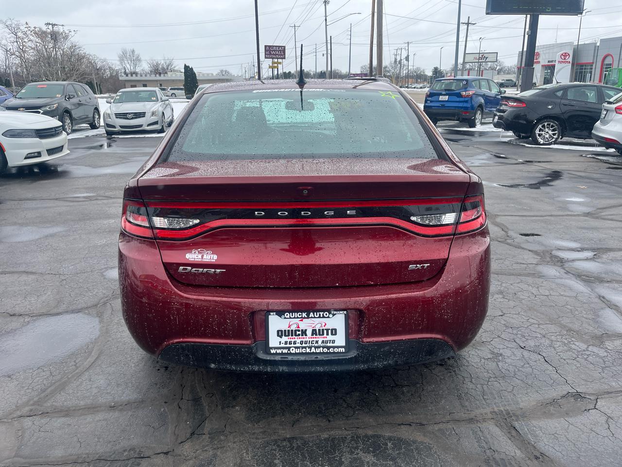 Dodge Dart 4dr Sdn SXT 2015