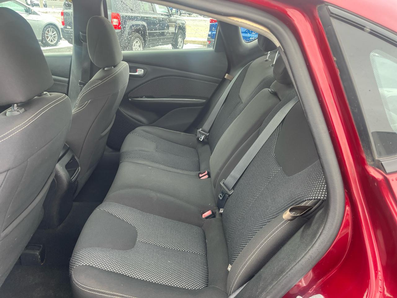 Dodge Dart 4dr Sdn SXT 2015