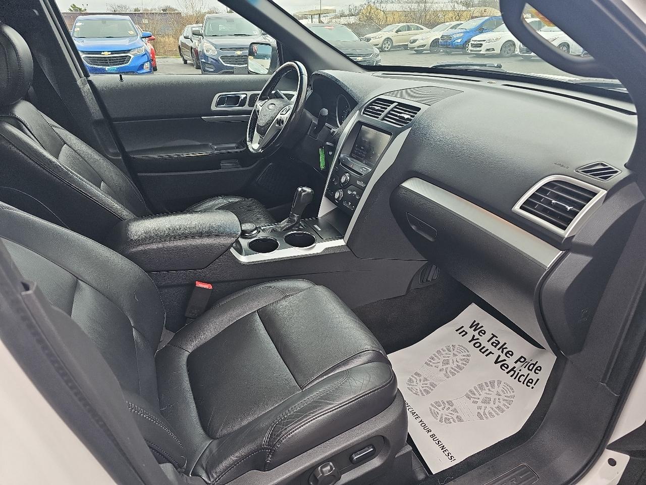 Ford Explorer 4WD 4dr XLT 2013