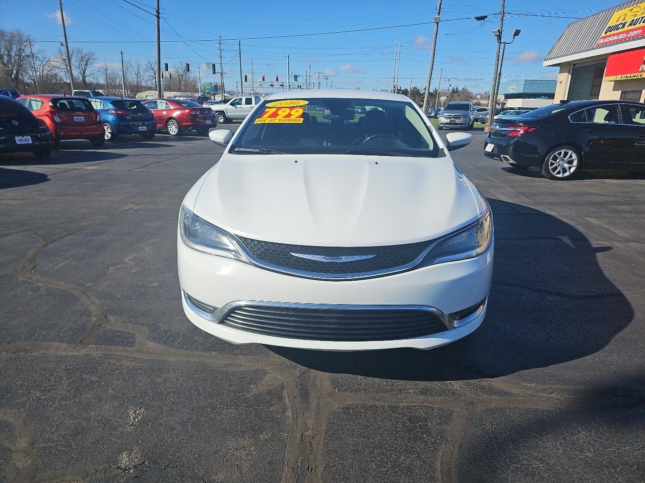 Chrysler 200 4dr Sdn Limited Platinum FWD 2016