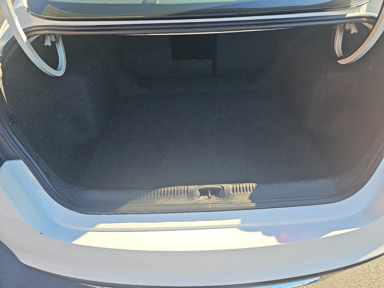 Chrysler 200 4dr Sdn Limited Platinum FWD 2016