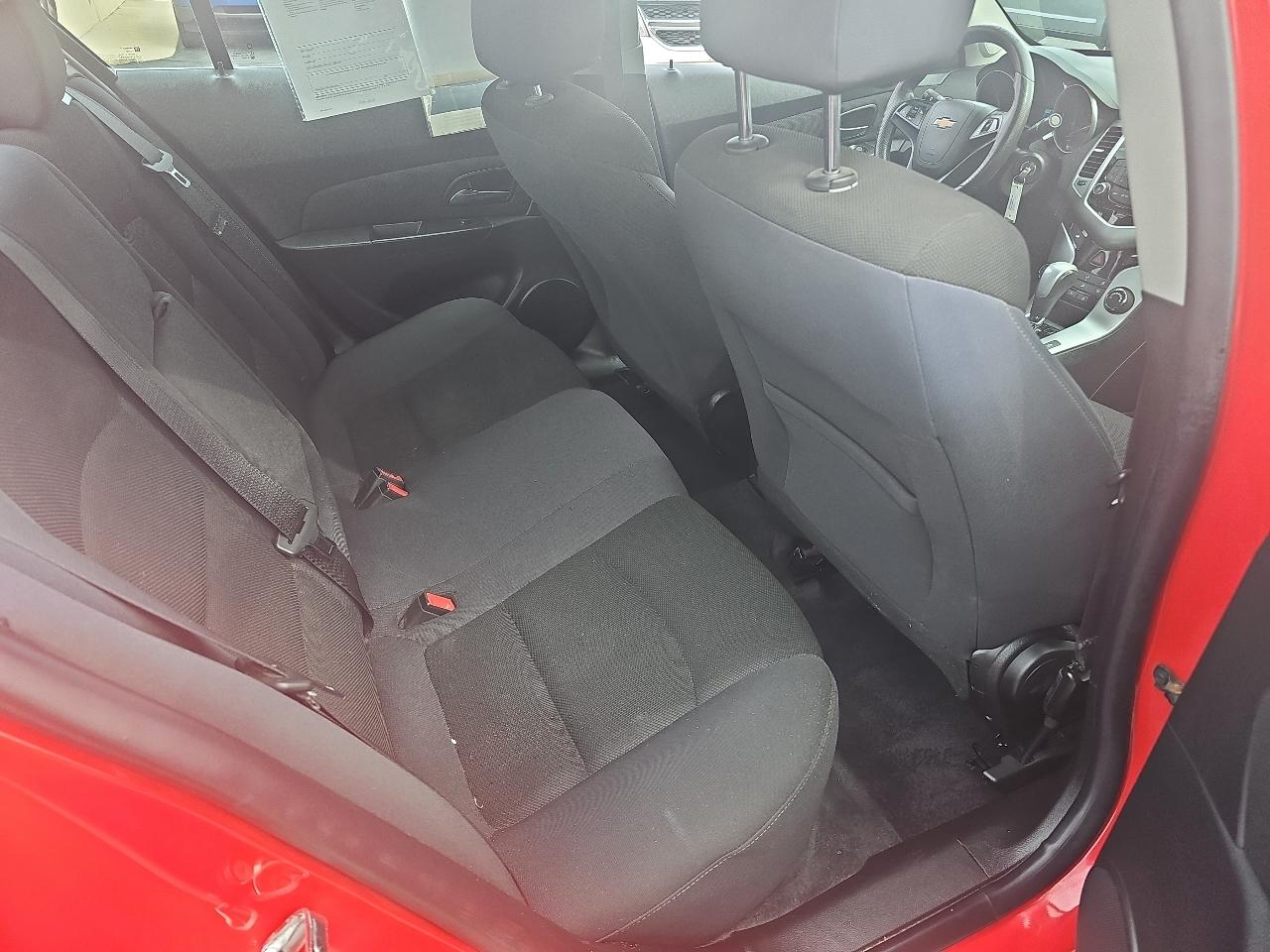 Chevrolet Cruze Limited 4dr Sdn Auto LT w/1LT 2016