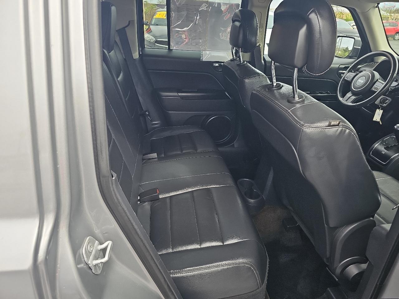 Jeep Patriot FWD 4dr High Altitude 2014